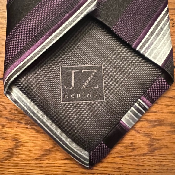 JZ Richard’s Men’s Tie - Picture 5 of 6